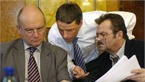 Snímek z roku 2006: Zleva pražský radní Bohumil Černý, primátor Pavel Bém, a předseda kulturního výboru pražského zastupitelstva František Stádník | na serveru Lidovky.cz | aktuální zprávy