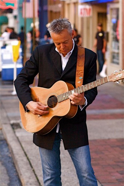 Kytarista Tommy Emmanuel