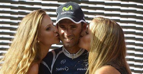 Vítzem tetí etapy cyklistické Vuelty se stal ve spurtu tveice uprchlík panl Alejandro Valverde 
