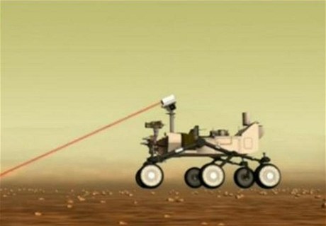 Curiosity zaala na Marsu testovat laser. Podívejte se 