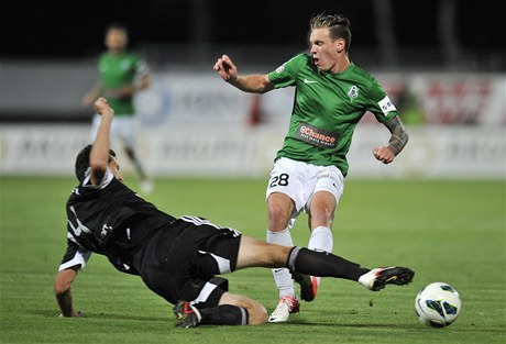 Baumit Jablonec - 1. FK Píbram. Ondej Vank (vpravo) z Jablonce a Tomá Hájovský z Píbrami