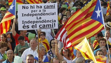 Pod heslem "Katalnsko, nov stt v Evrop" pochodovaly dnes ulicemi Barcelony a dva miliony lid za nezvislost tohoto regionu ve vchodn sti panlska. 