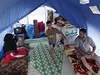 Bný ivot rodiny v uprchlickém táboe.
