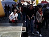 V sobotu se na tiadvaceti místech Prahy zmnily ulice v obýváky (pouliní pingpong v Branické ulici)