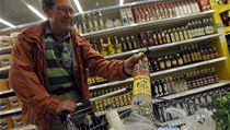 Obchody začaly opět prodávat tvrdý alkohol | na serveru Lidovky.cz | aktuální zprávy