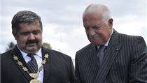 Prezident Václav Klaus otevírá se starostou Chrastavy Michaele Canovem nový most. | na serveru Lidovky.cz | aktuální zprávy