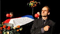 Divadlo Feste : Pohřbívání | na serveru Lidovky.cz | aktuální zprávy