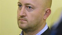 Ředitel odboru informatiky ministerstva práce a sociálních věcí Milan Hojer 3. října dopoledne v chodbě Obvodního soudu pro Prahu 2. | na serveru Lidovky.cz | aktuální zprávy