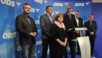 Předseda vlády a šéf ODS Petr Nečas, zleva dále Jan Zahradil, Pavel Drobil, Lenka Kohoutová, Marek Benda a Bohuslav Svoboda. | na serveru Lidovky.cz | aktuální zprávy