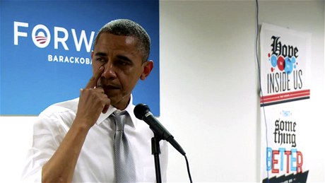 Plaící Barack Obama