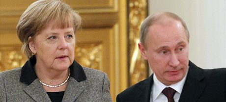 Vladimir Putin a Angela Merkelov