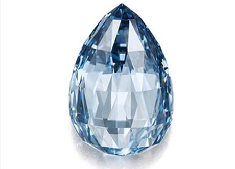 Vzácný tmav modrý diamant