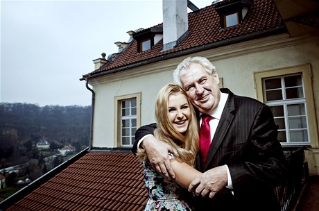 Prezidentský kandidát Milo Zeman s dcerou Kateinou.