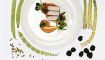 LA Rotonde, Radisson Blu Hotel/ Pečený vepřový hřbet s pyré ze sladkých brambor a kardamonovou omáčkou | na serveru Lidovky.cz | aktuální zprávy