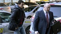 Rozhodčí Tomáš Adámek (vlevo) na zasedání disciplinární komise FAČR, která řešila korupci ve fotbalové první lize | na serveru Lidovky.cz | aktuální zprávy
