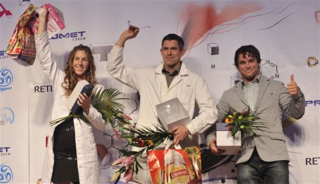 Kanoista roku 2012. Na snímku jsou nejúspnjí senioi v kategorii slalom (zleva) Kateina Kudjová, Stanislav Jeek a Vavinec Hradilek