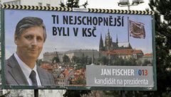 V praské Vídeské ulici mezi Thomayerovou nemocnicí a SOU pro zrakov postiené je billboard s portrétem prezidentského kandidáta Jana Fischera, který poukazuje na jeho nkdejí lenství v Komunistické stran eskoslovenska. 