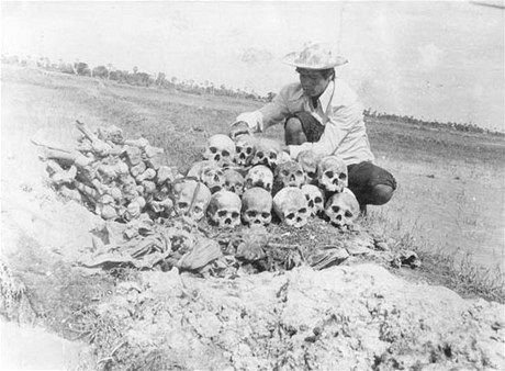 Kambodské masové hroby - pozstatek po ádní Rudých Khmer