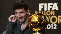Argentinec Lionel Messi z Barcelony se Zlatým míčem, trofejí pro nejlepšího fotbalistu světa | na serveru Lidovky.cz | aktuální zprávy