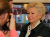 Zuzana Roithová sledovala se svým tábem volební výsledky v salonku restaurace Harmonia v teboských lázních Aurora. 