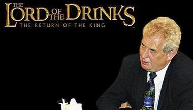 Milo Zeman jako Lord Of The Drinks (parodie na film Pn Prsten).