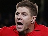 Gerrard se raduje z branky do st Manchester City