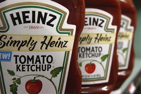 Miliardá Buffett koupí výrobce potravin Heinz za 28 miliard USD 