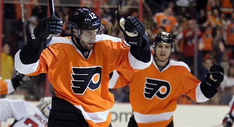 Simon Gagne ve Philadelphii.