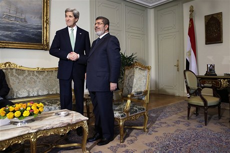 John Kerry a Muhammad Mursí