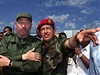 Hugo Chávez s Fidelem Castrem
