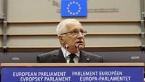 Český prezident Václav Klaus vystoupil na zasedání Evropského parlamentu v Bruselu. Ve svém projevu ostře kritizoval současnou podobu EU. | na serveru Lidovky.cz | aktuální zprávy