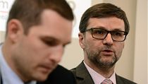 Advokát Petr Toman (vpravo) a Daniel Paľko ze společnosti Poplatkyzpet.cz | na serveru Lidovky.cz | aktuální zprávy