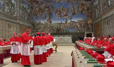 Volby se úastní 115 kardinál mladích 80 let.