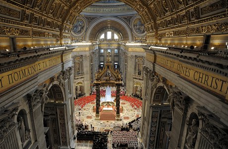 Za Evropu má hlasovat 60 kardinál, z toho 28 z Itálie, za Severní Ameriku 14, za Latinskou Ameriku 19, za Afriku 11, za Asii deset a za Oceánii jeden