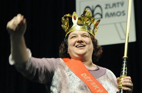 Rena Hlková získala titul Zlatý Ámos o nejoblíbenjí uitelku.