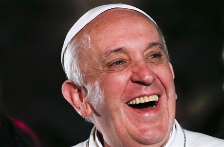 Rozesmátý pape Frantiek