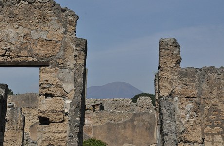 Pohled na Vesuv z Pompejí