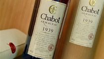 Když brandy, tak dobrý ročník. Do Hušákovy sbírky patří i "sedmička" brandy z regionu Armagnac z roku 1939. | na serveru Lidovky.cz | aktuální zprávy