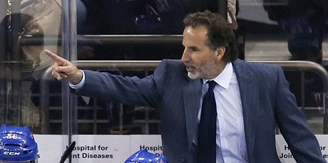 Trenér hokejist New Yorku Rangers John Tortorella