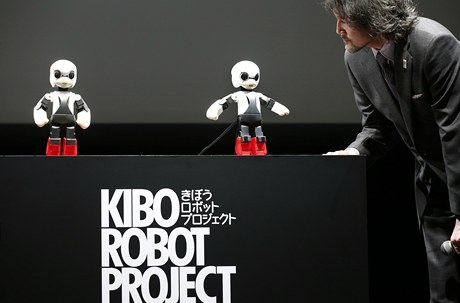 Robot KIROBO.