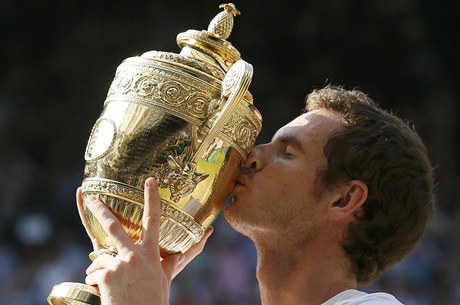 Dokáe Andy Murray pod vedením Mauresmové obhájit titul ve Wimbledonu?