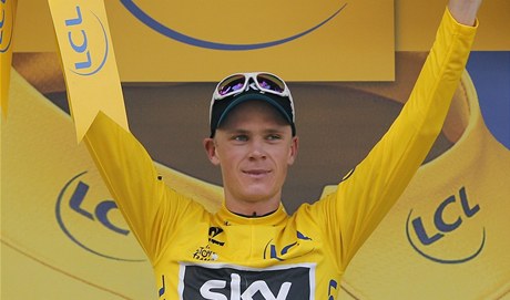 Christopher Froome ve lutém trikotu