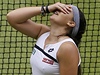 Marion Bartoliová slaví postup do finále Wimbledonu.
