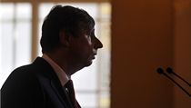 Prezidentský kandidát Jan Fischer během svého projevu. | na serveru Lidovky.cz | aktuální zprávy
