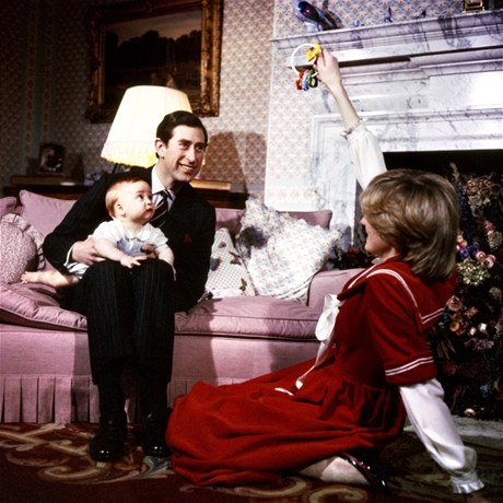 Charles s Dianou slaví s Williamem jeho první vánoce