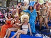 Barevný Amsterdam. Msto zaplavili úastníci prvodu Gay Pride.