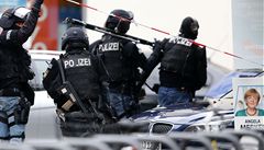Policie se pipravuje v bavorském Ingolstadtu se pipravuje na zásah.