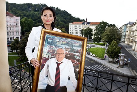 Jana Boboíková s fotografií Václava Klause