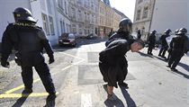 Policisté zadrželi celkem 62 osob, podezřelých z protiprávního jednání. | na serveru Lidovky.cz | aktuální zprávy