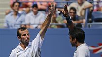 Český tenista Radek Štěpánek (vlevo) a Ind Leander Paes | na serveru Lidovky.cz | aktuální zprávy